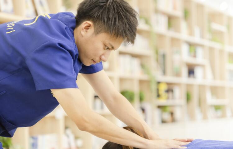 【中途】柔道整復師・募集!/給与28.5万円~/社保完備/研修充実